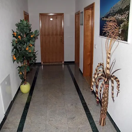 Apartment Katarina *
