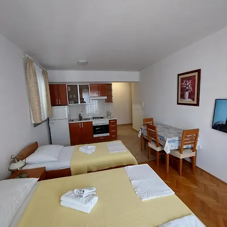 Apartment Katarina