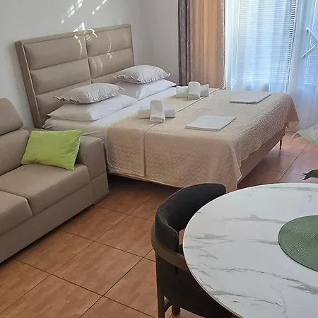 Apartment Katarina Makarska