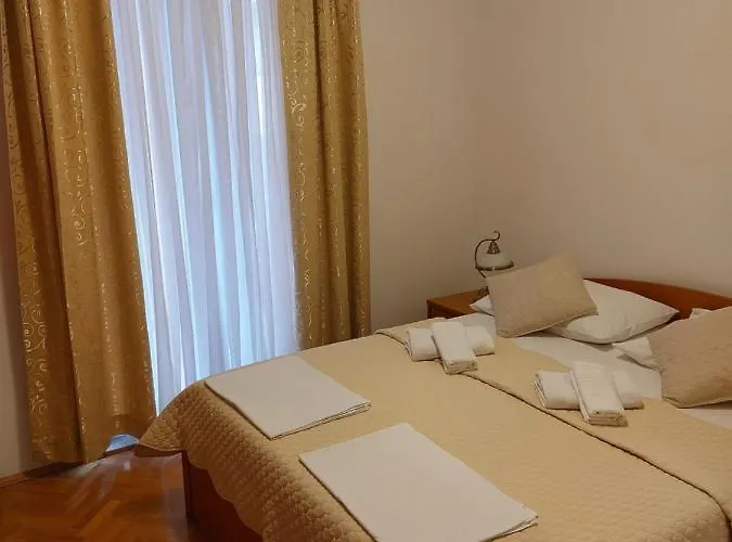 Katarina * Μακάρσκα